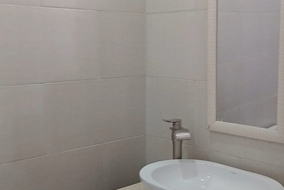 WhatsApp Image 2025-10-01 at 7.58.11 AM